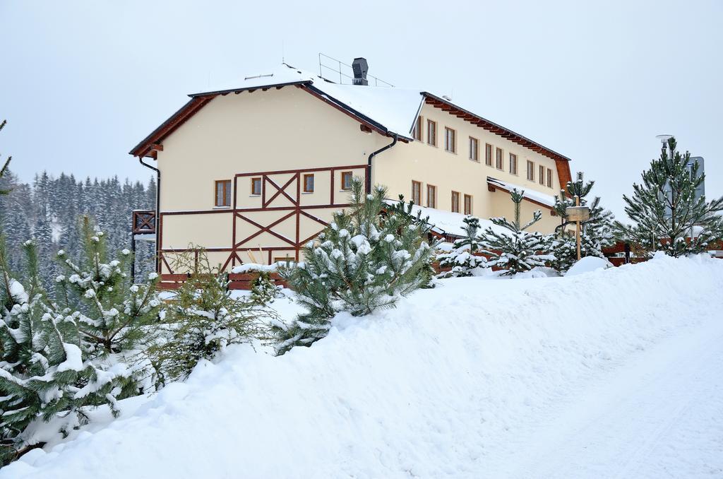 Penzion Na Vrsku Hotel Branná Eksteriør billede